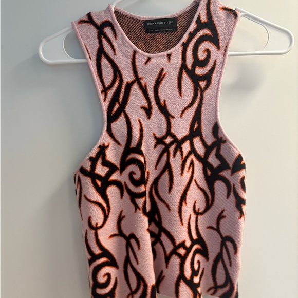 Urban Outfitters Tops - Urban Outfitters Pink and Black Swirl Tank Top